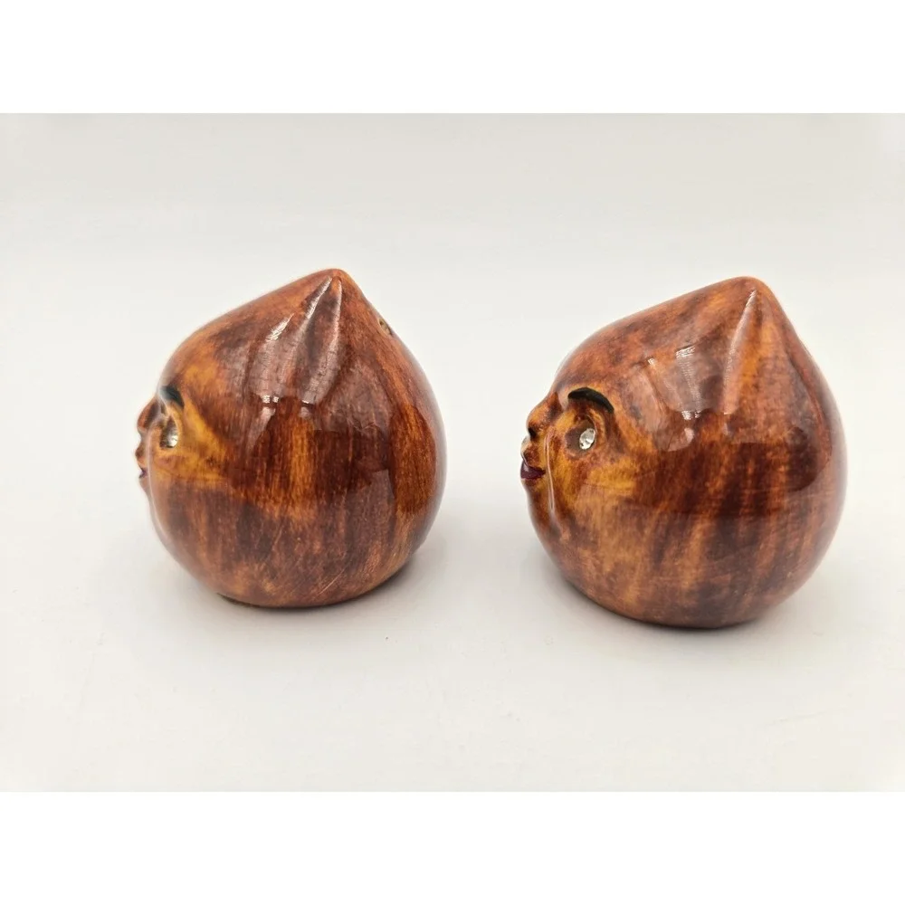 Vintage Salt Pepper Shakers Anthropomorphic Onion Rhinestone Sparkle Eyes Unique